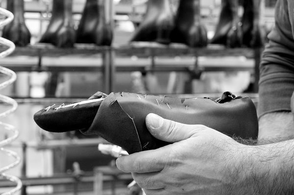 The Art Of Lasting Shoes By Hand