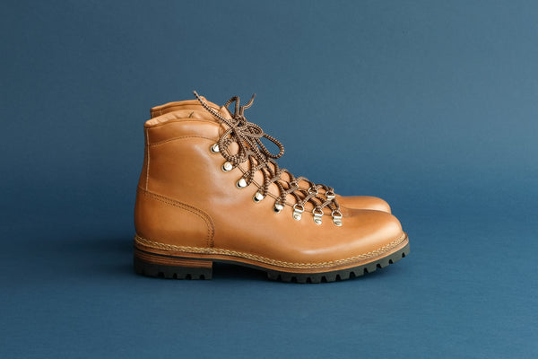 TwoEightTwo.Hemingway Mountain Boots from Bavarian Calf Leather