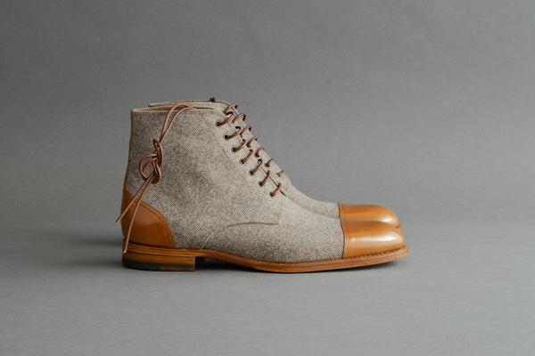 ZeroZeroOne.Sohi II Derby Boots from Calf Leather and Wool