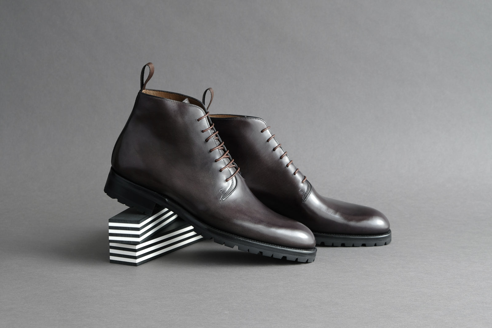 TwoThreeOne.Zinc Wholecut Derby From Bavarian Calf Leather