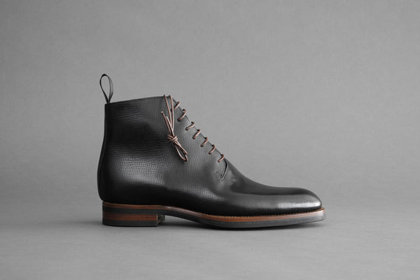 TwoThreeOne.Noir Wholecut Derby Boots from Russian Reindeer